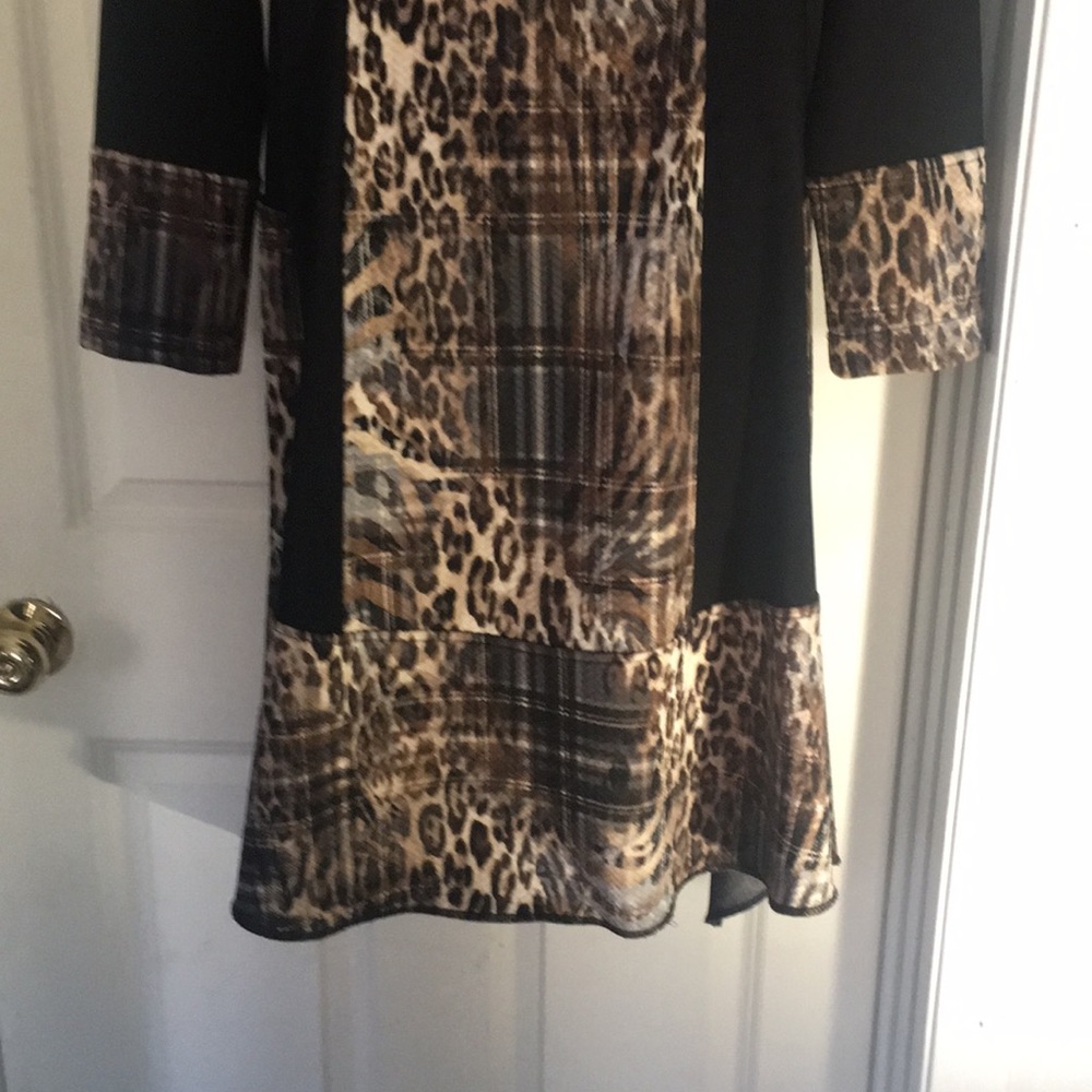 Very Unique Black/Leopard print duster. Sz S - Picture 5 of 6